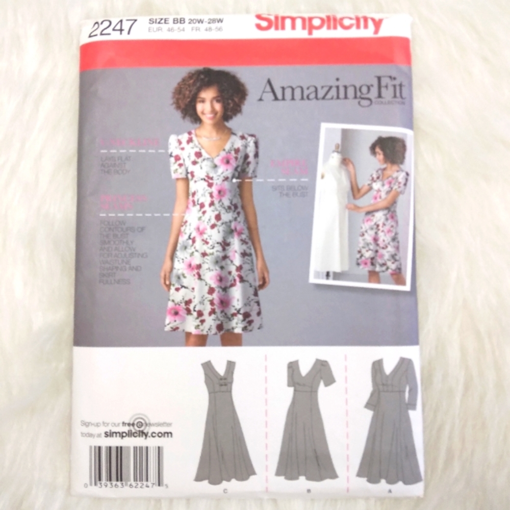 Simplicity 2247 Amazing Fit Princesses seam dress with variations sz 20W-28W